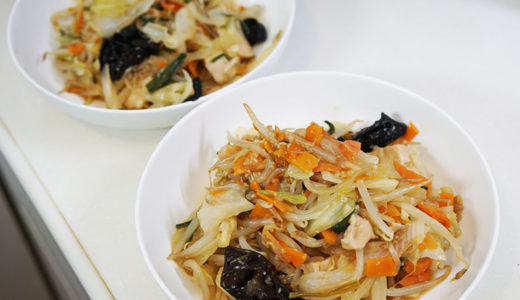 ホットクック レシピ#49：コンビニ食材＆醤油麹で「鶏肉入り野菜炒め」旨し！