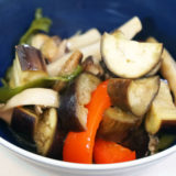 ホットクック レシピ#77：基本の「勝間流 たっぷり野菜の蒸し煮（ブレイズ）」で気分は正座