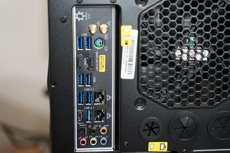 サイコムBTO PC 背面バックパネル