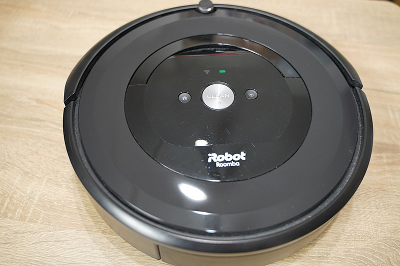 Studerende forsøg kam iRobot ルンバ e5」を約半年間使用してみた正直な感想です | デイブ