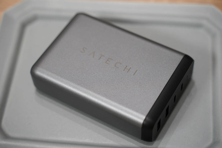 Satechi 75W デュアル Type-Cトラベルチャージャー