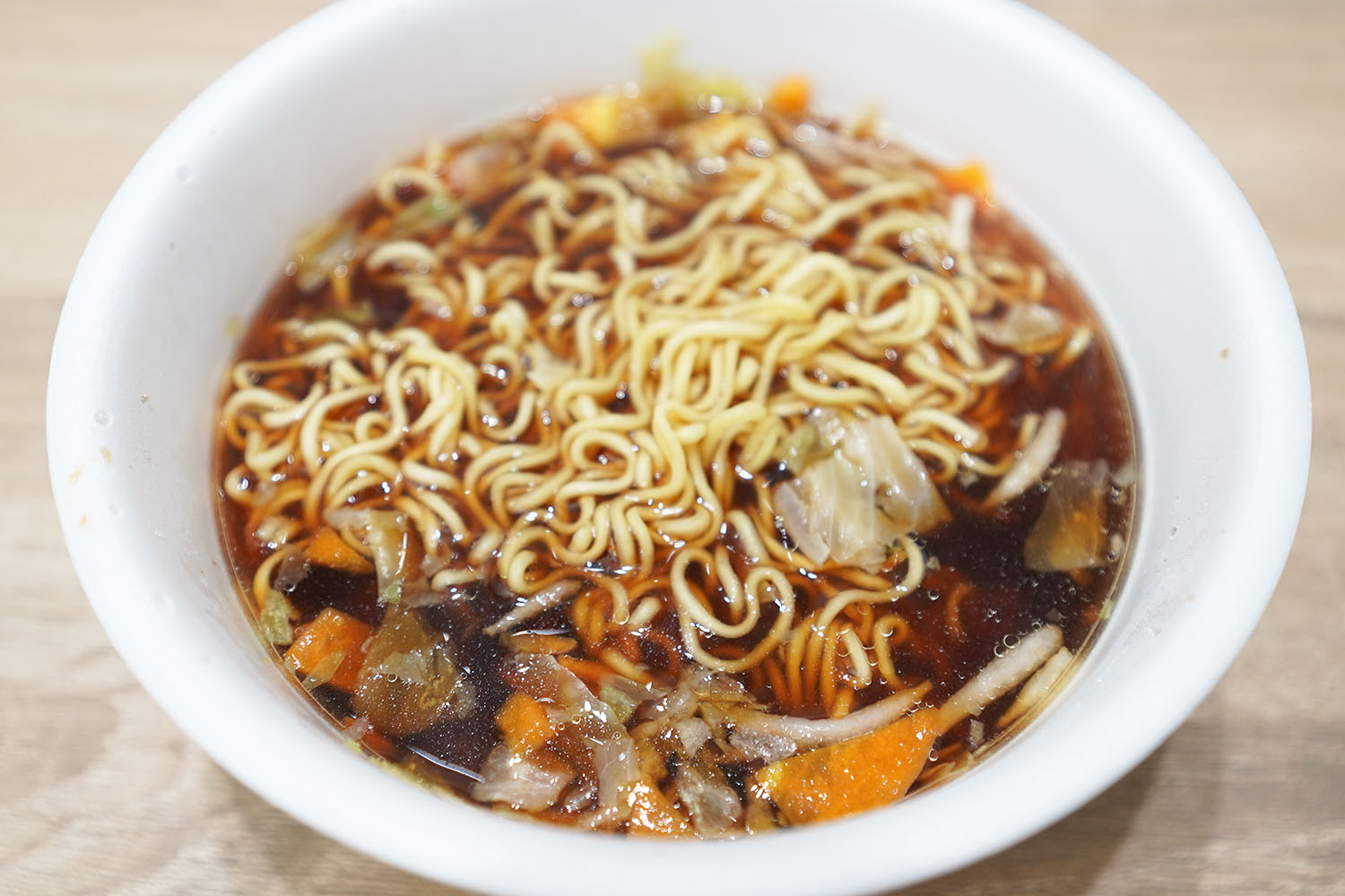 ペヤングソースラーメン
