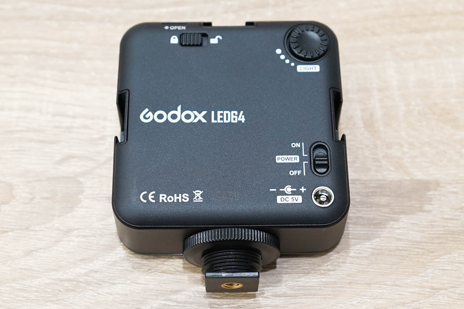 Godox Video Light 64 背面