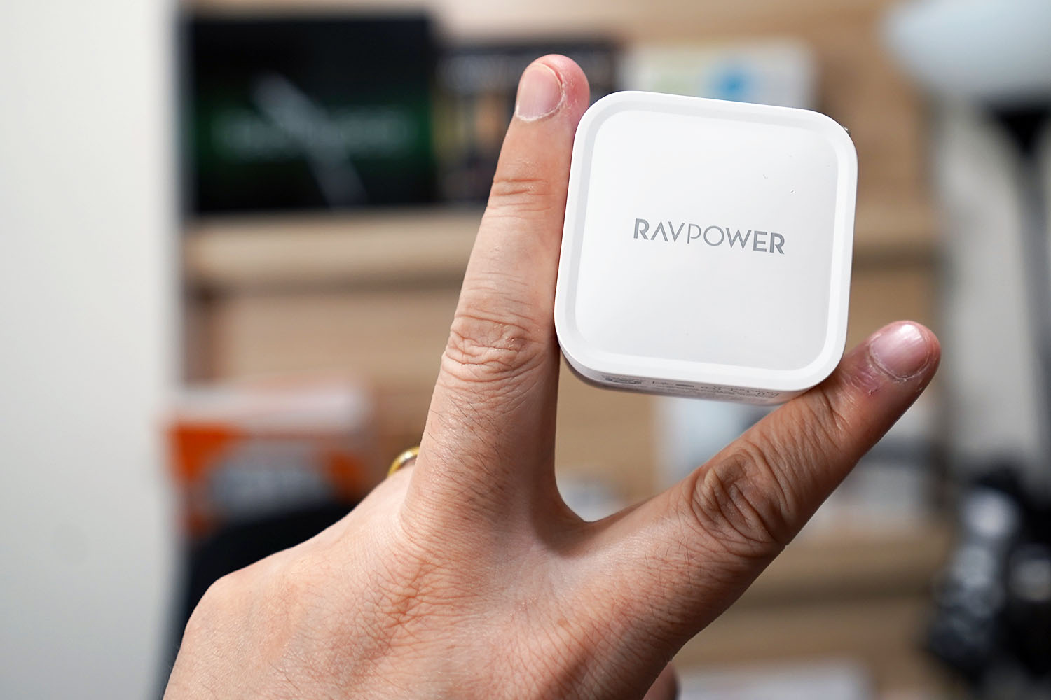 RAVPower 30W USB-C 急速充電器