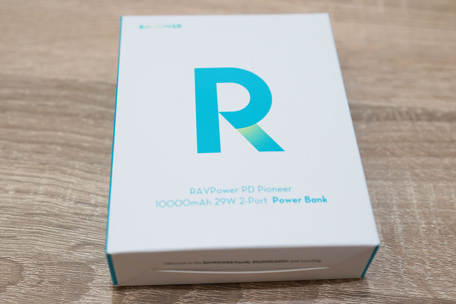 RAVPower RP-PB186 28W 10000mAh PD対応 モバイルバッテリー：パッケージ