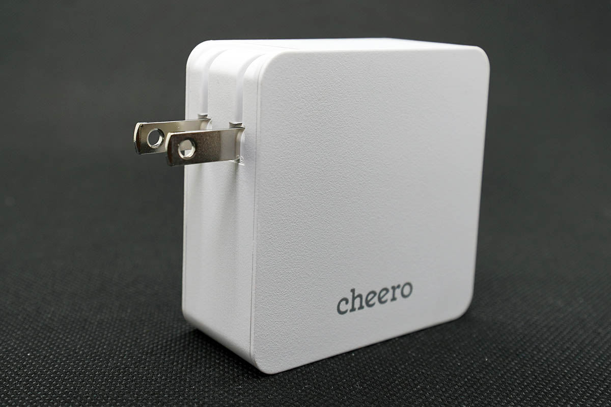 cheero 2 port PD Charger (PD 45W + USB) 電源プラグが開閉する