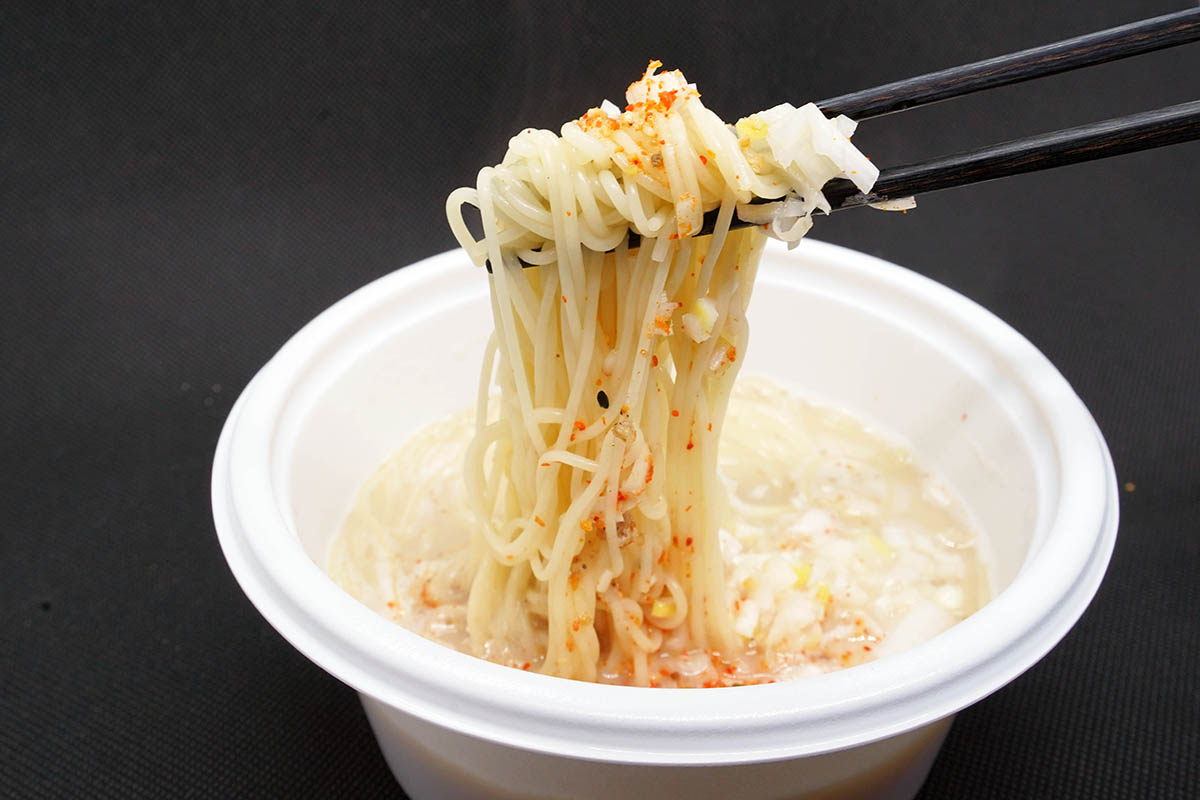 糖質0g麺 豚骨ラーメンスープ付き 試食!