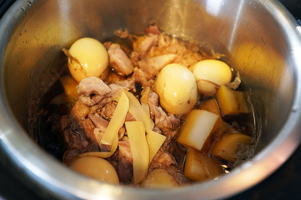 ホットクックで調理した豚大根煮