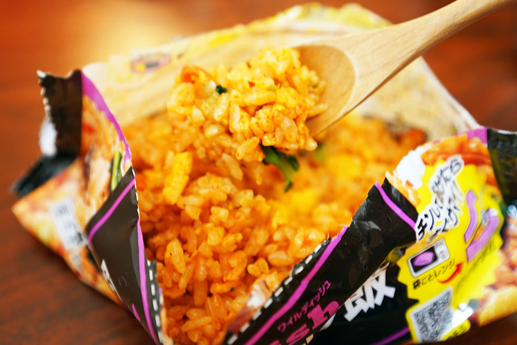 マルハニチロ Wildish 「豚キムチ炒飯」をいただきます!