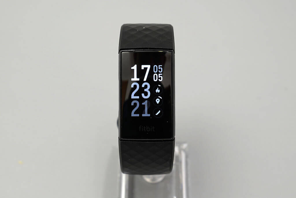 FitBit Charge 4のアップ