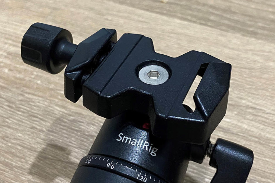 【SmallRig 2664レビュー】SmallRigの卓上ミニ三脚が、がっちり＆しっかりで使いやすいというお話 | デイブ