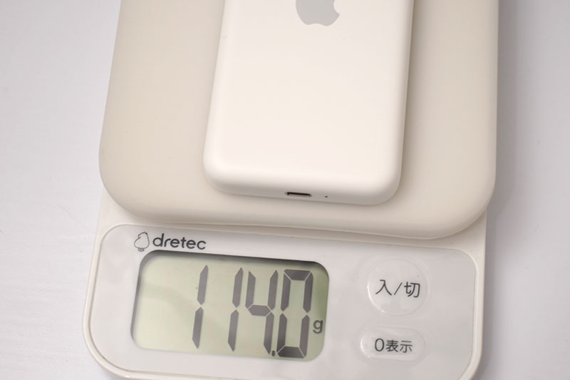 MagSafeバッテリーパック：本体の重さは114g